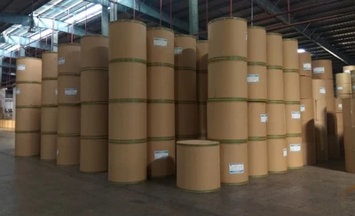 Papan kemasan makanan
