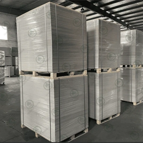 Papan dupleks dengan belakang abu-abu
